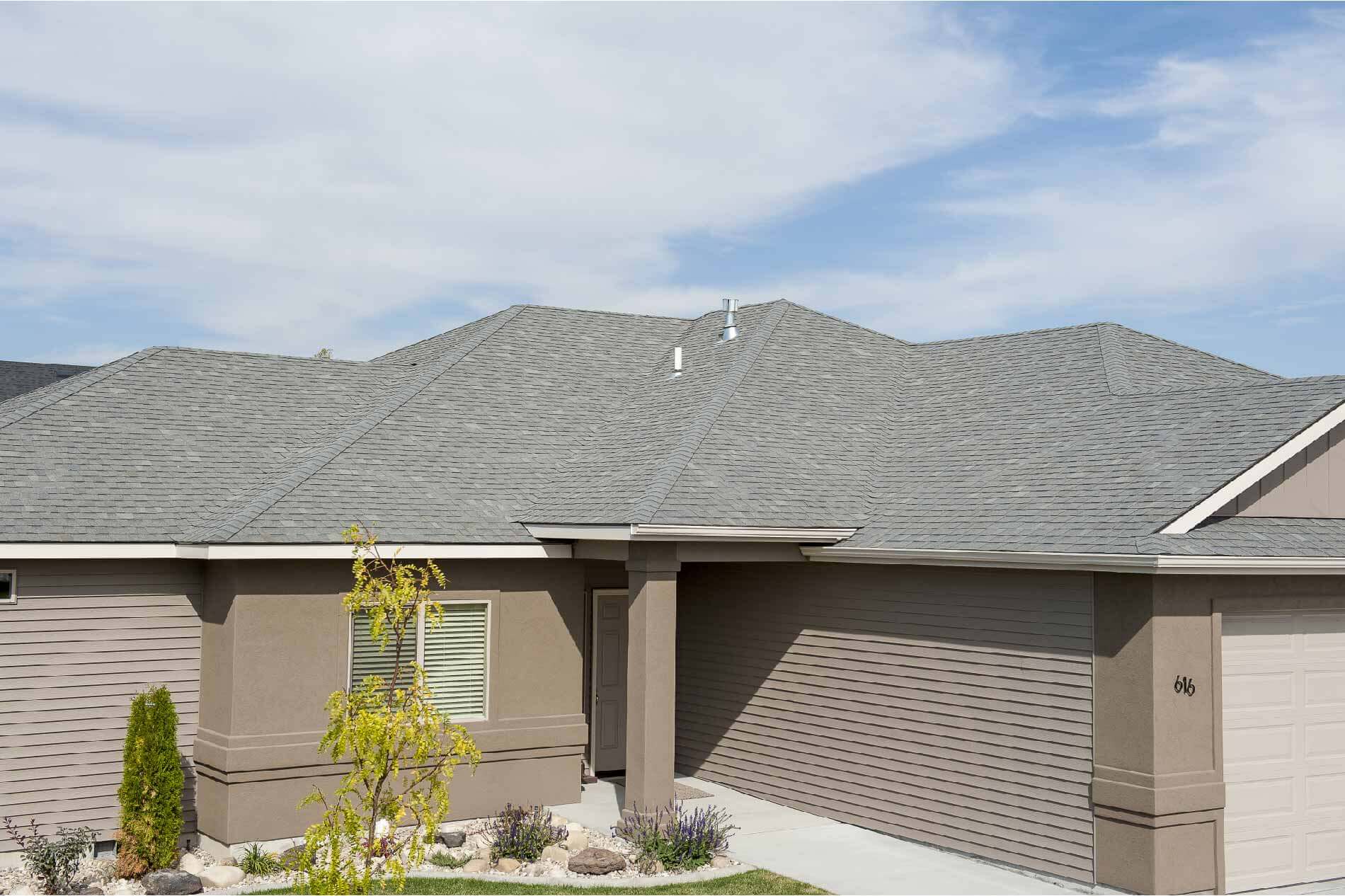 original-45-1420-20151006-8-driftwood-618-travelers-02_low_res