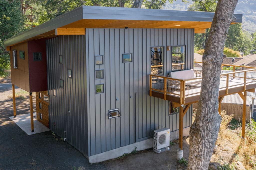 original-280-1704-jablonski-house-1.2-1024x682